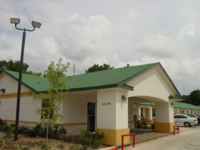 Haltom Inn hotel exterior